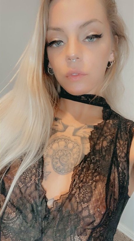 unalome pornstar sex pic