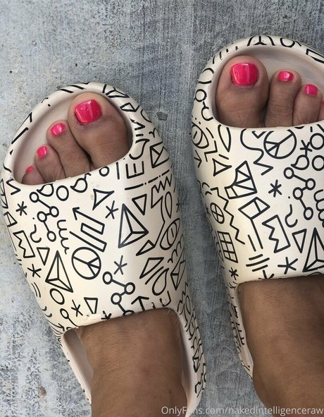 nakedintelligenceraw model naked archive