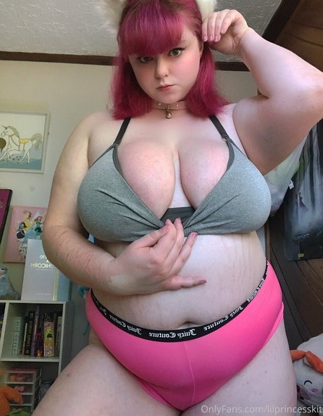 darlingsub adult model image