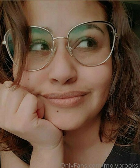 molybrooks sexy pornstar pic