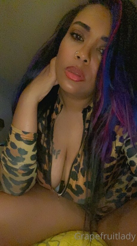 Grapefruitlady erotic model photos