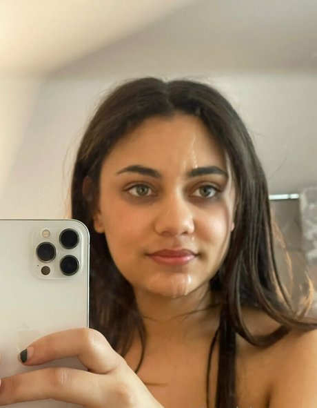 vipvictorialovexoxo model xxx picture