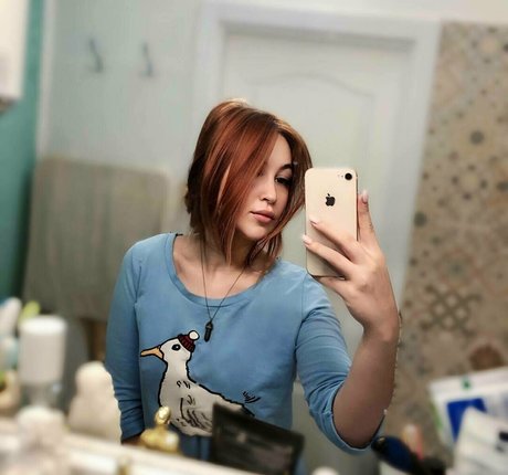 alisabriz nude star pictures