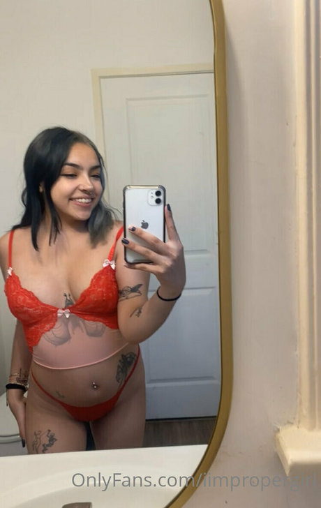 iimpropergirl model pretty pics