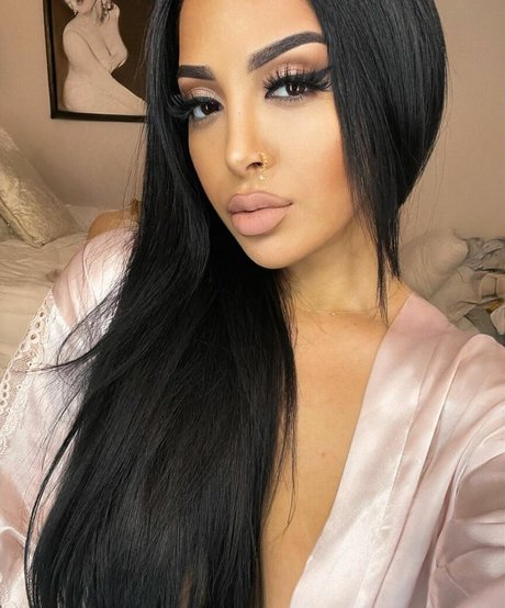 Purrrsian p art model image