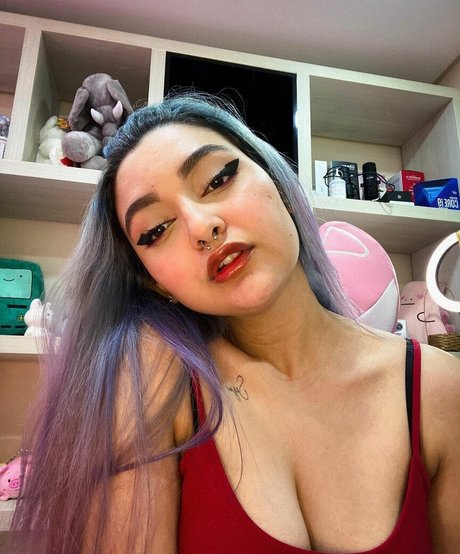 Nathye pornographic star pictures