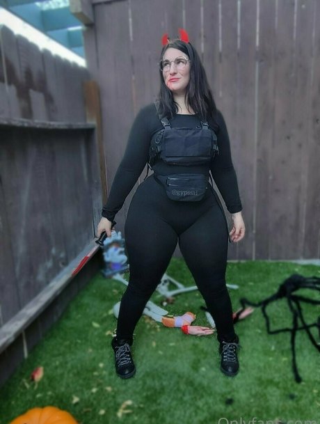 gyppyworldfreeforever high quality star pics