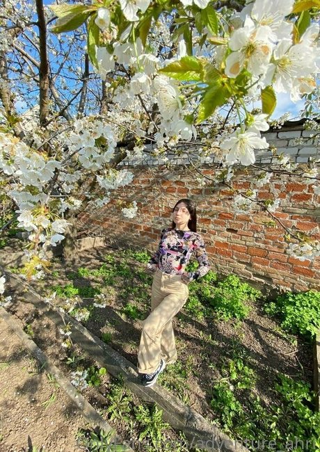 adventure ahri star nudes pic