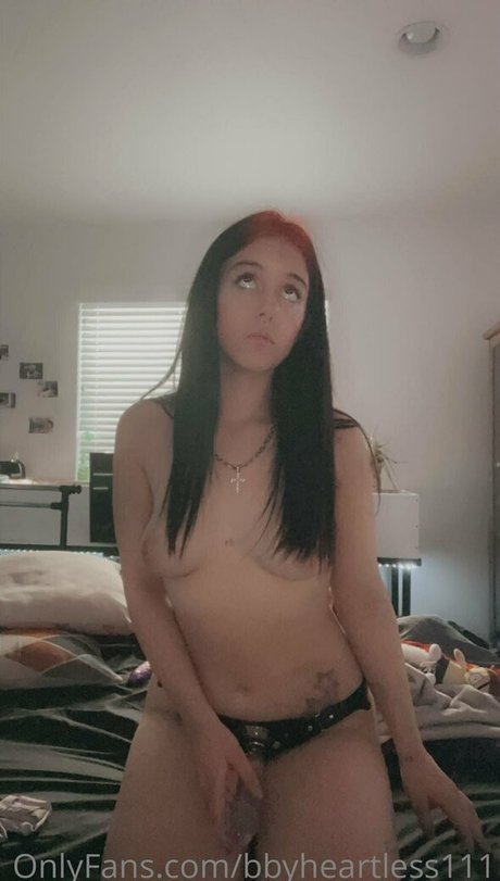 bbyheartless111 model naked archive