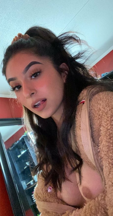 luxurypetite model pretty photos