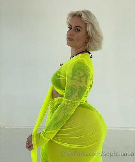 Sophaaaaa nude model pics