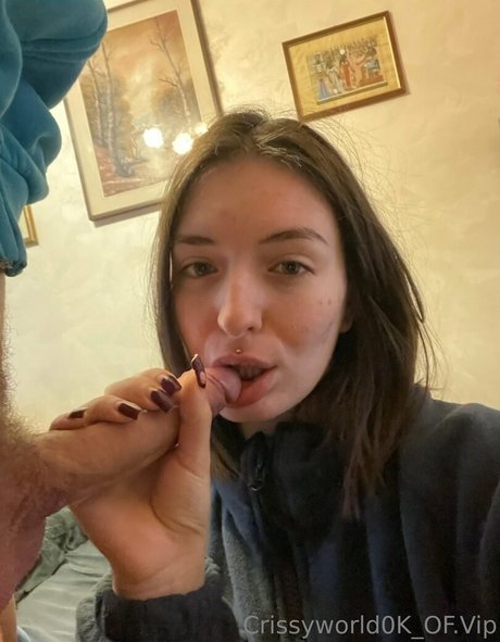 crissyworld0k erotic pornstar pictures