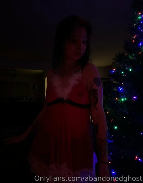 _Abandonedghost pornstar picture