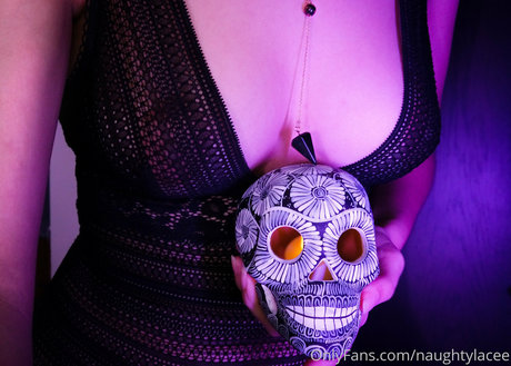 naughtylacee high quality actress pictures