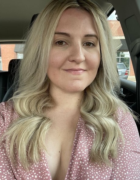 meggybunnyfree nice actress pic