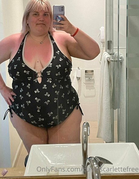 curvyscarlettefree model exclusive gallery