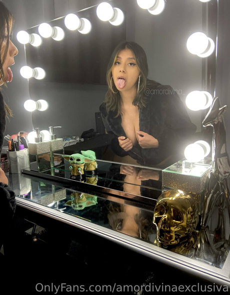 amordivinaexclusiva beautiful model pic