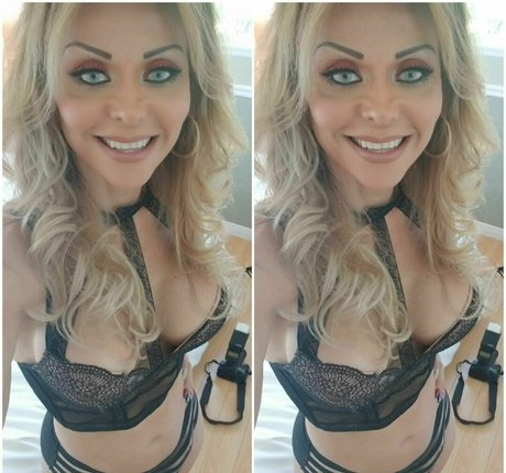 johannabadin2 star sexy photo