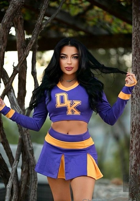 christinaenaa model xxx picture