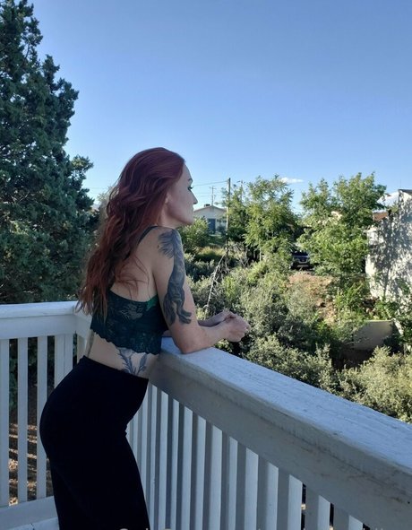 scarlettredding nudes actress archive