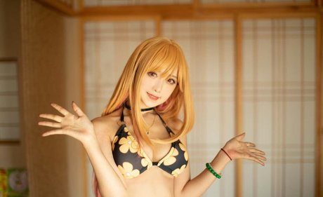 Shika daily hd model photo