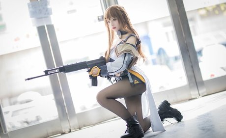 Shika daily adult model photo