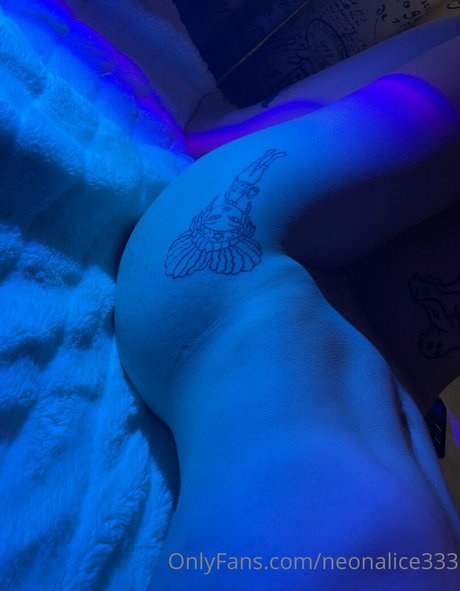 neonalice333 star hot picture