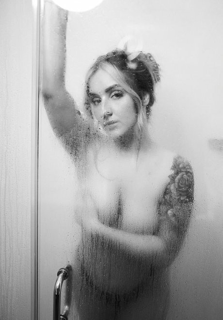 aahitskat top actress image