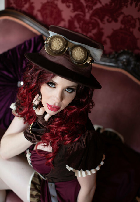 lunasnow top pornstar photos