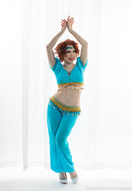 lunasnow model nice photo