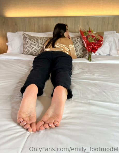 emily footmodel nudes model picture