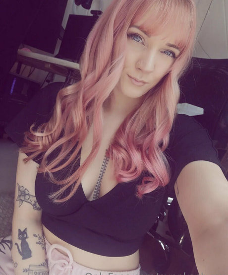 pynnksphynx beautiful actress image