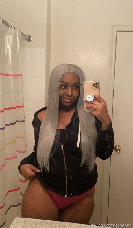 artbyash xxx star pics