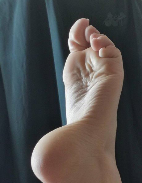 frenchmoon69 pornstar top img