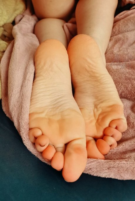 frenchmoon69 star sexy pics