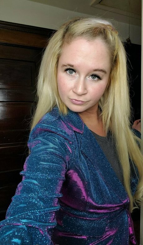 alexann4 model nudes img