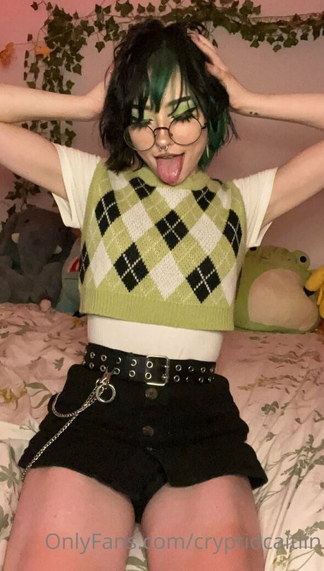 cryptidcaitlin model perfect pic