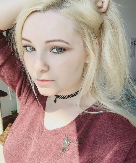 Nyxii pornstar hot img