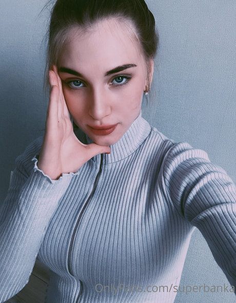 superbanka model nude galleries