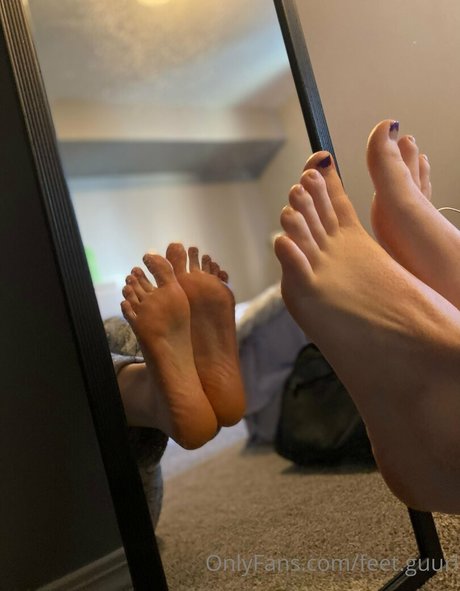 feet guurl star free pictures