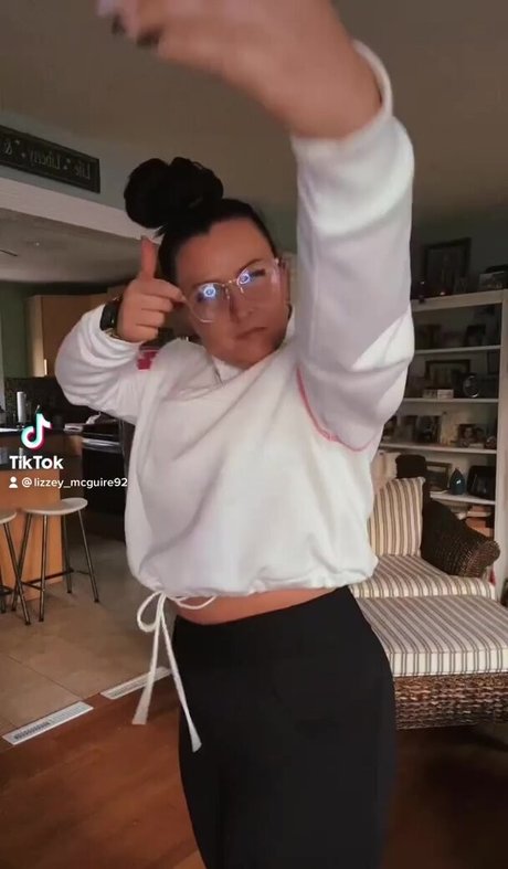 Lizzy Maguire star high quality photos