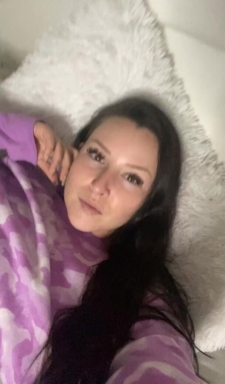 Lizzy Maguire erotic pornstar image