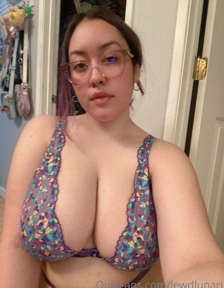 lewdlunari high quality actress picture