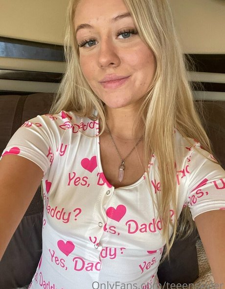 teeenskyler nudes actress images