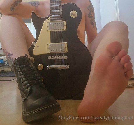 sweatygamingfeet star pornographic gallery