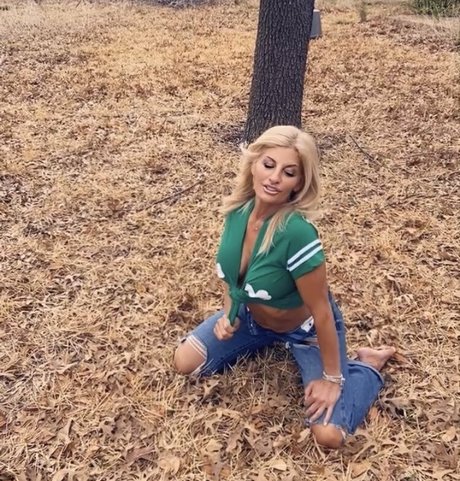 teacherpet best model photo