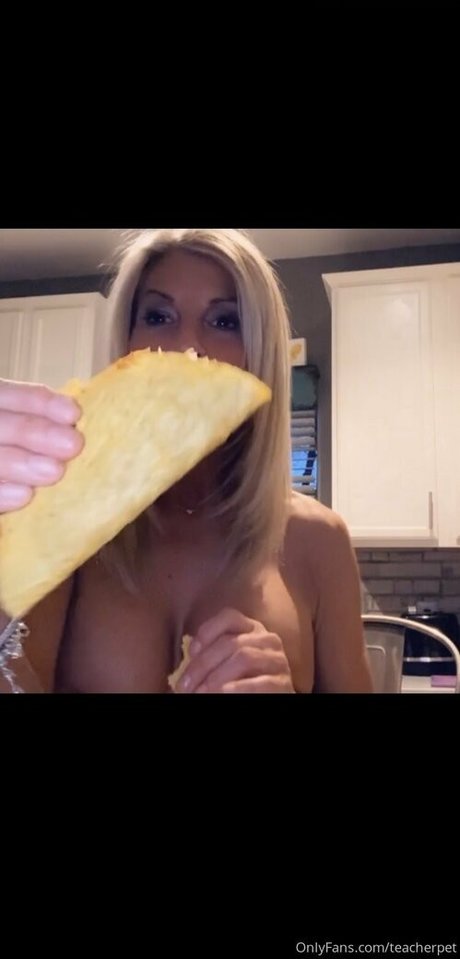 teacherpet naked star photos