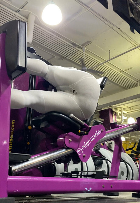 jodymuscle model porn galleries