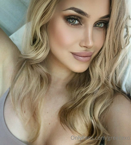 greecexo pretty actress photos