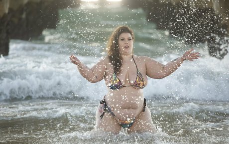 lunalark exclusive actress images